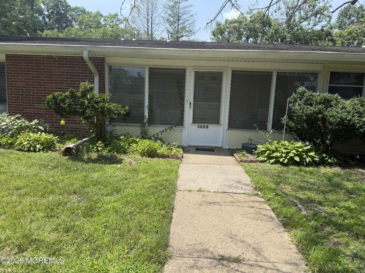 300B Malvern Court - Photo 1