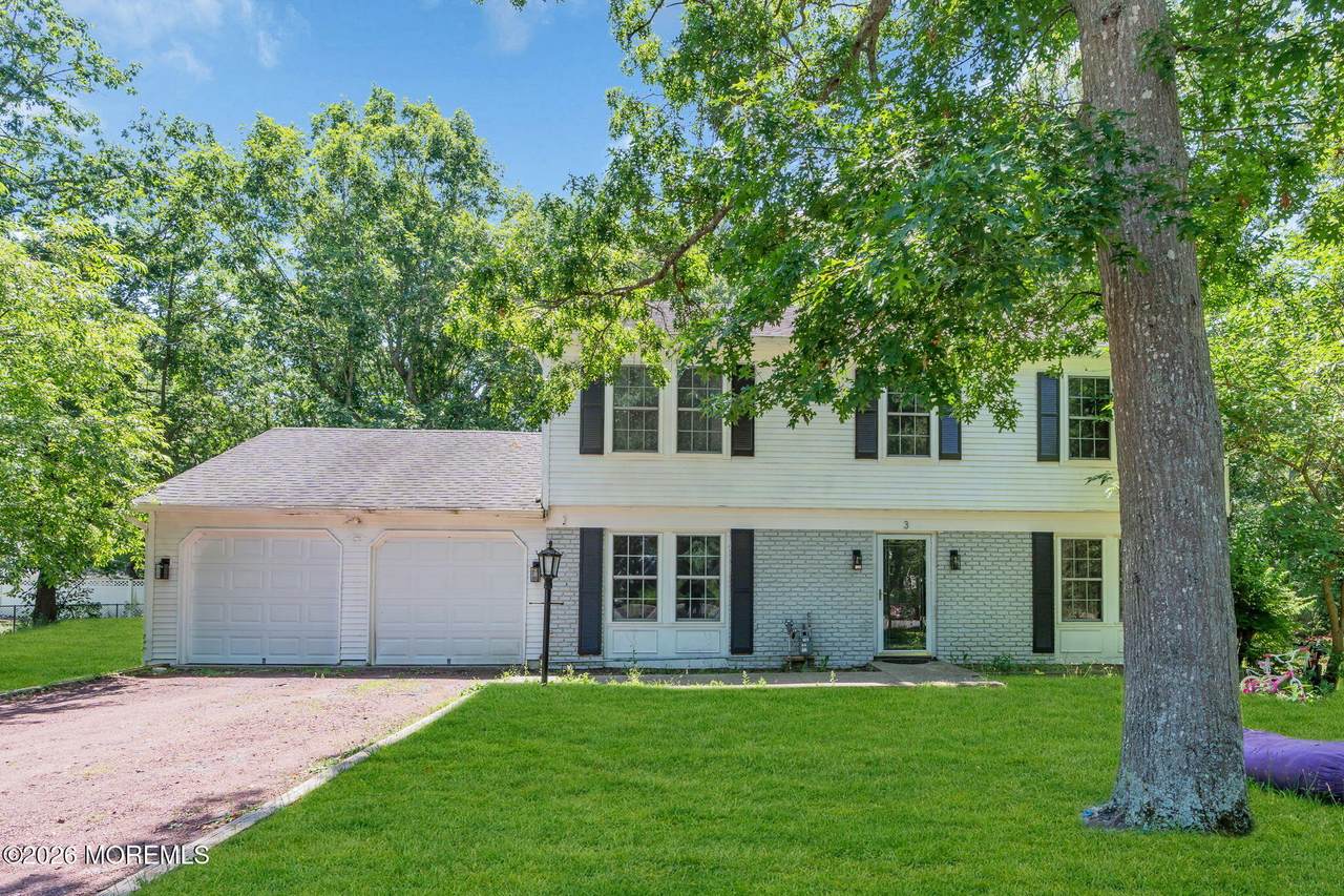 3 Riverwood Court - Photo 1