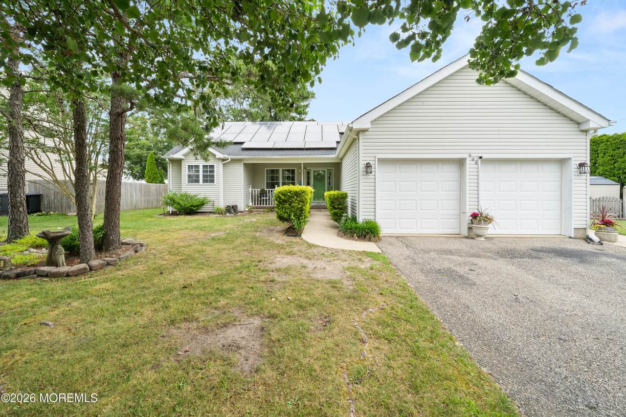 994 Treasure Avenue - Photo 1