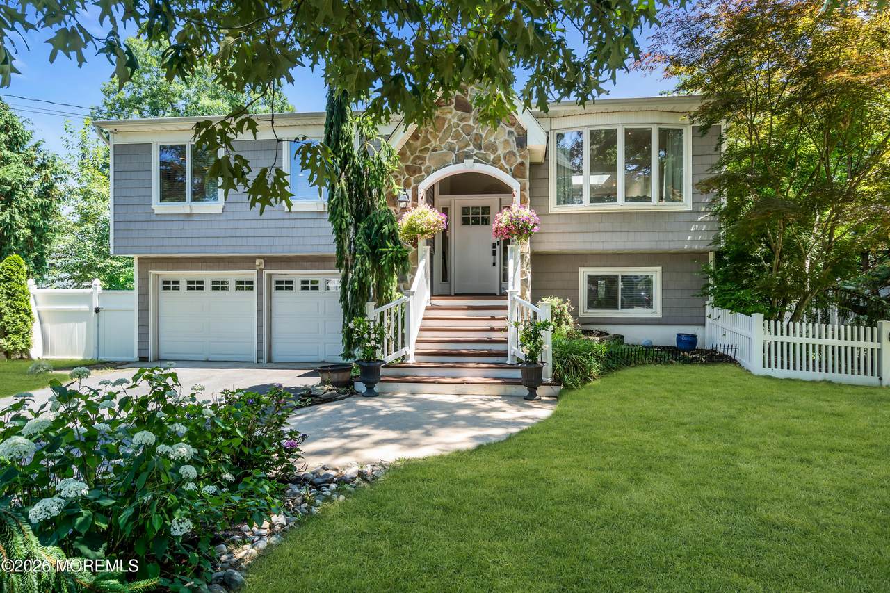 23 Layton Avenue - Photo 1