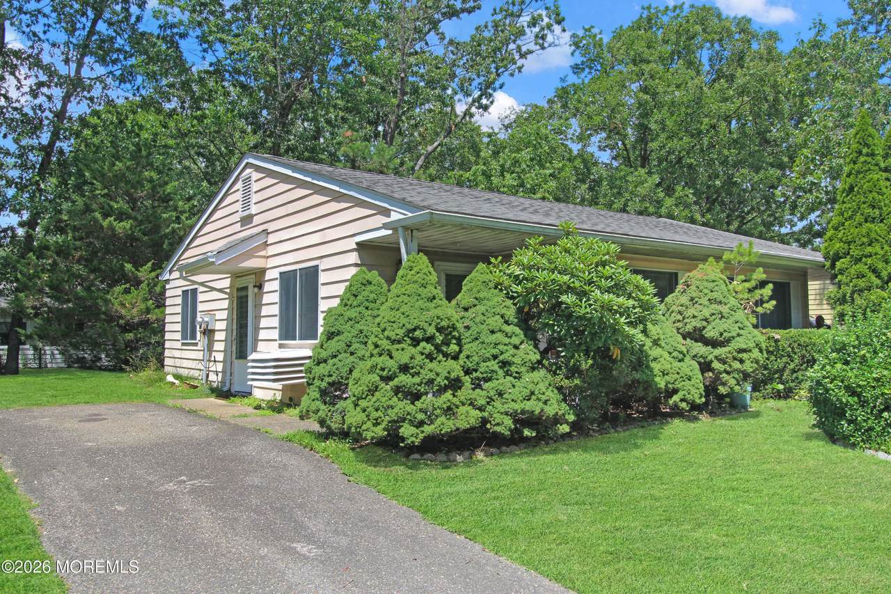 40b Roosevelt City Road - Photo 1