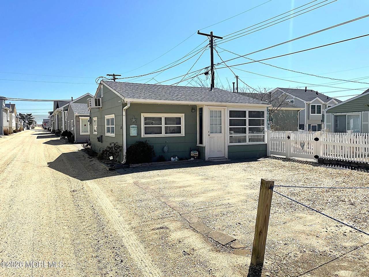 115 Amberjack Way - Photo 1