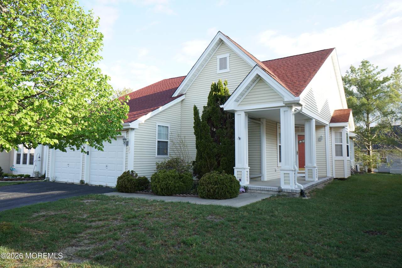 20 Turtle Creek - Photo 1