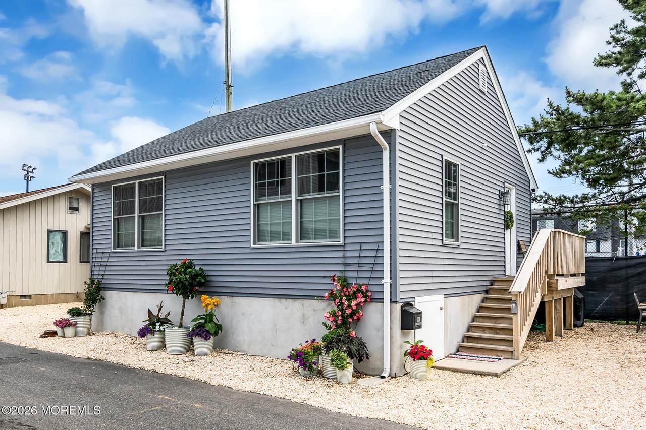 113 Johnson Road - Photo 1