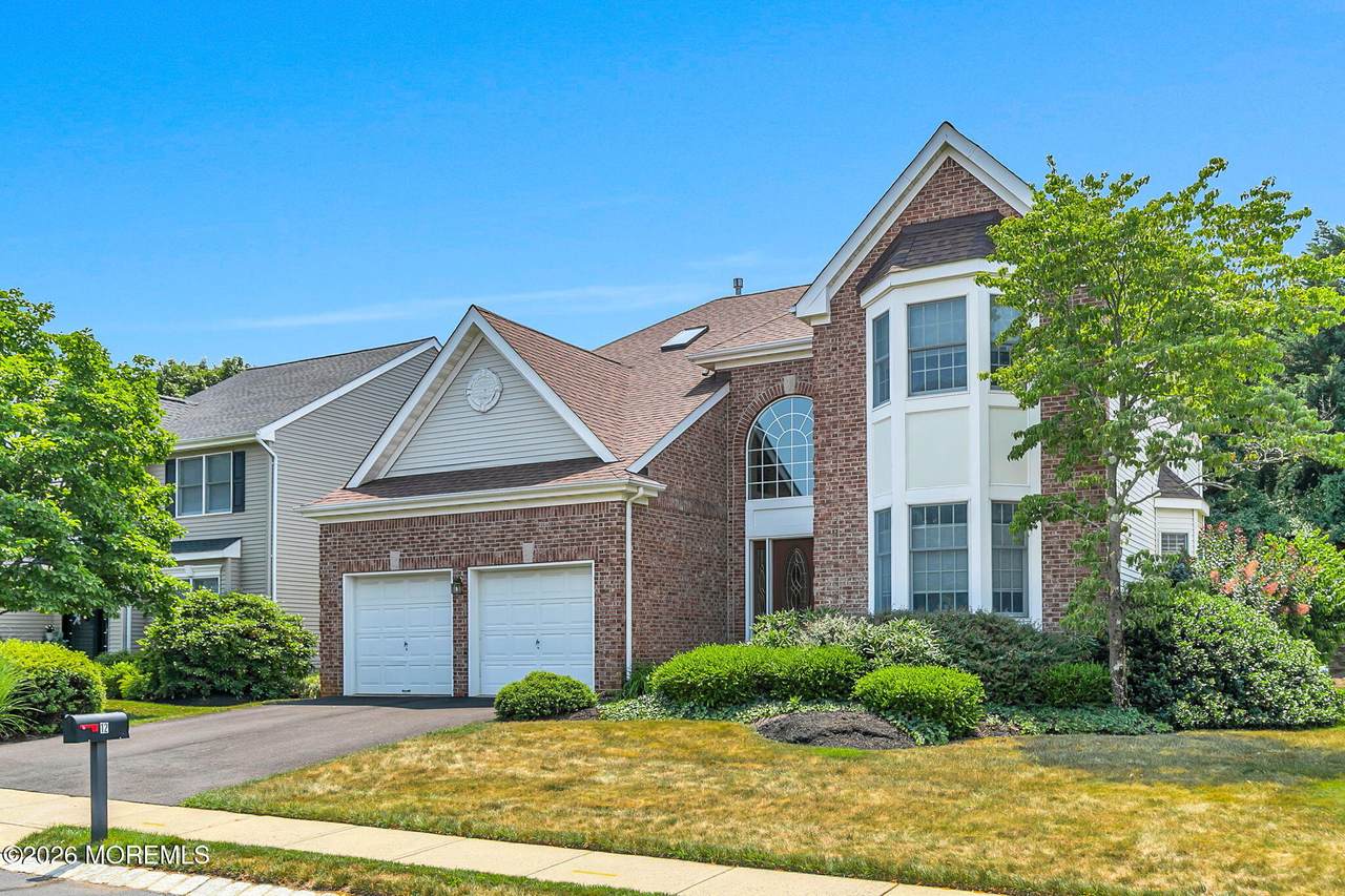 12 Windward Way - Photo 1