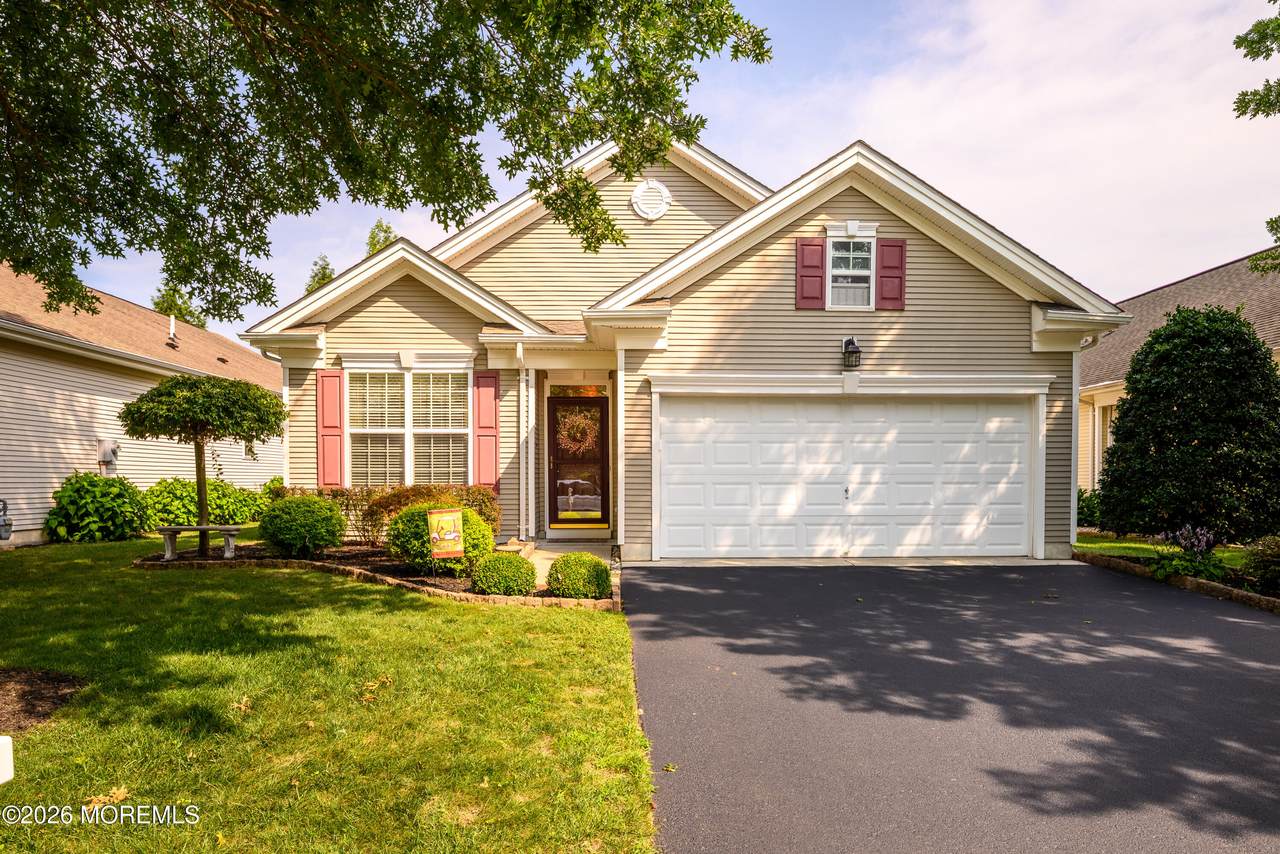 75 Huntington Drive - Photo 1
