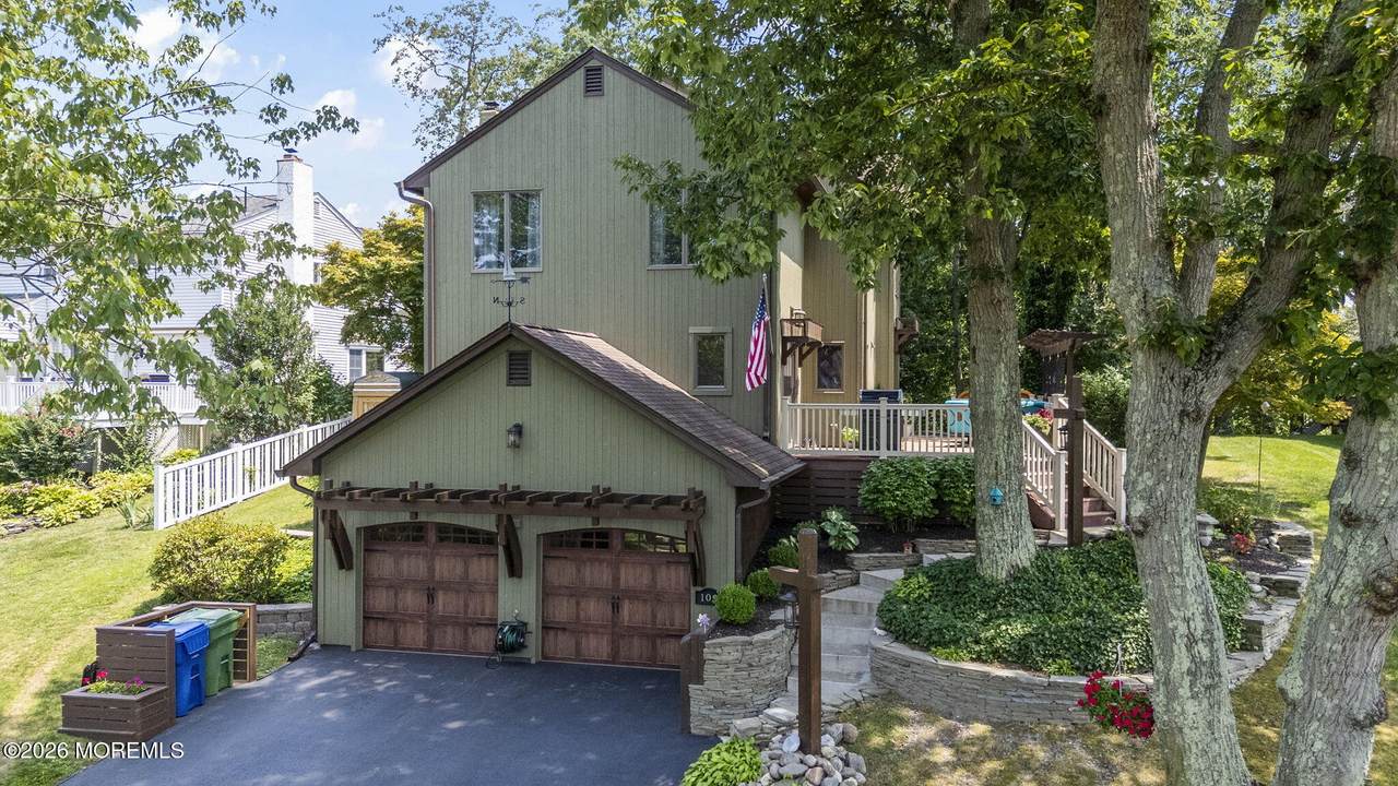 109 Woodward Court - Photo 1