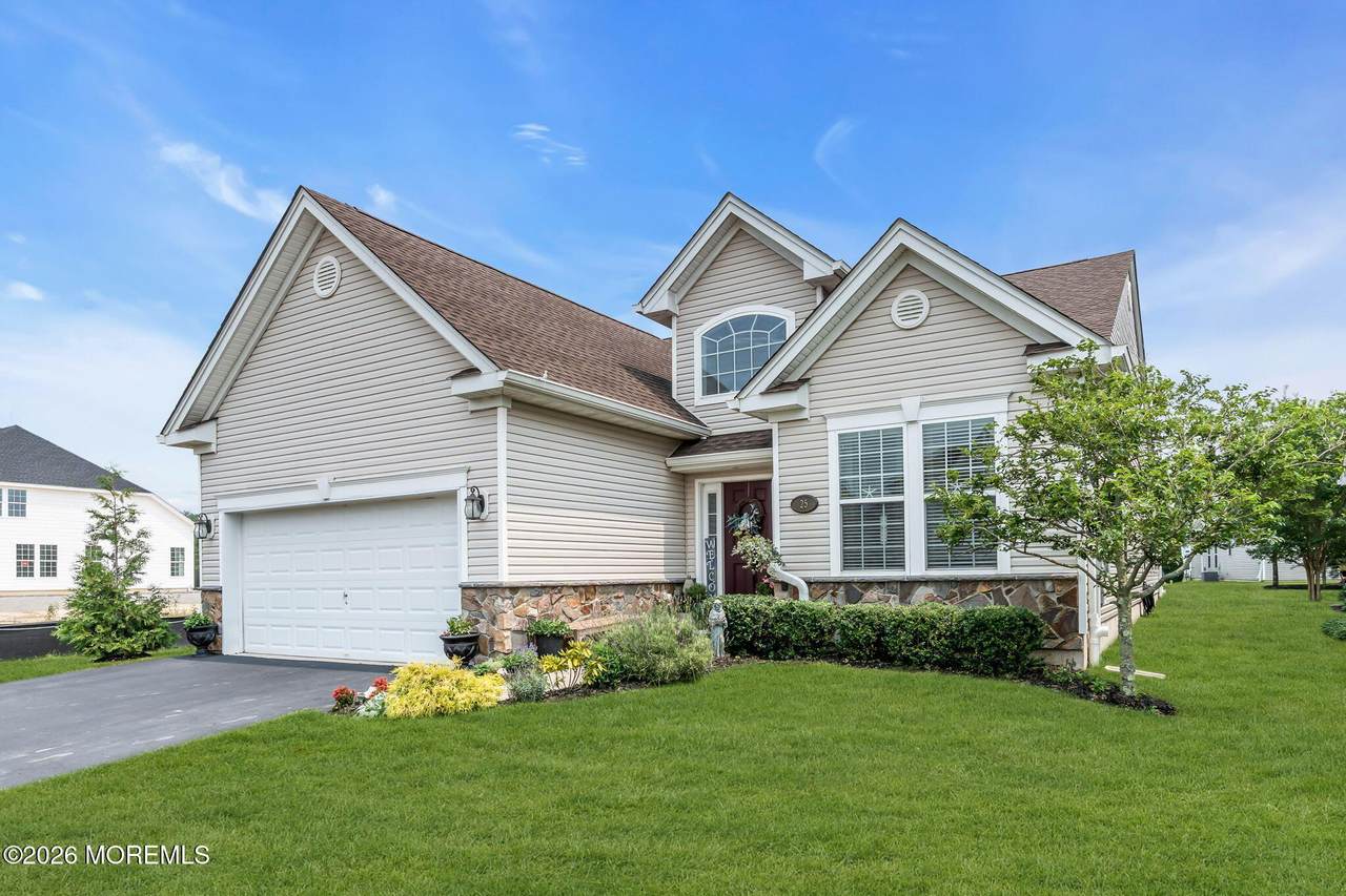 25 Twilight Drive - Photo 1