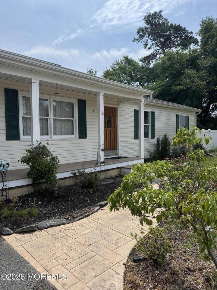 807 Deguise Street - Photo 1