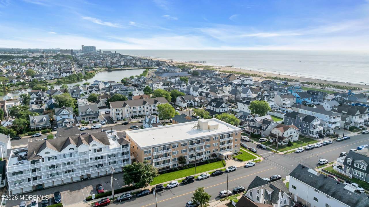 200 Ocean Park Avenue - Photo 1