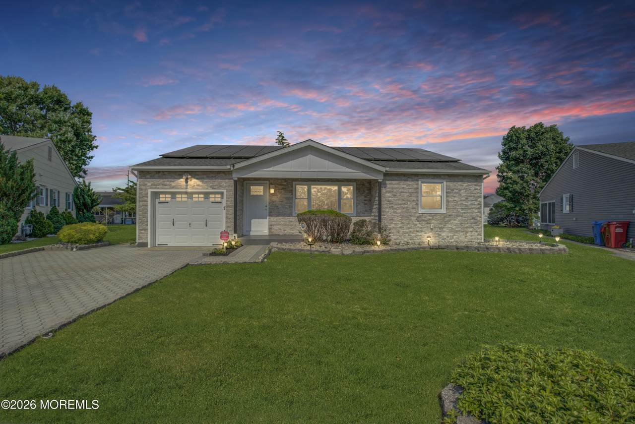 7 Bedford Court - Photo 1