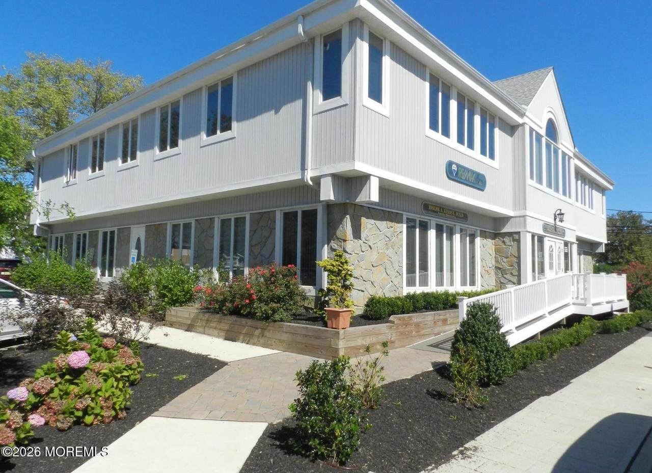 27 Beach Road - Photo 1