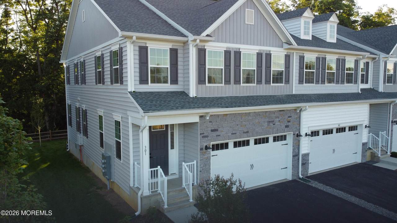 https://bt-photos.global.ssl.fastly.net/monmouth/1280_boomver_1_22622673-2.jpg