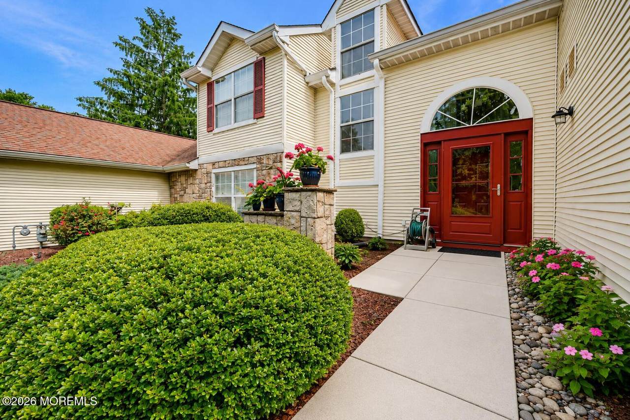 170 Colony Lane - Photo 1