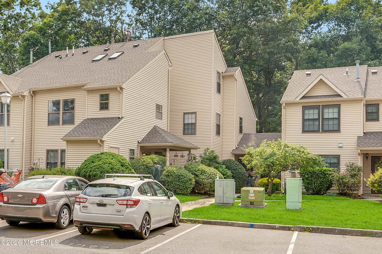 14 Whispering Oaks Way - Photo 1