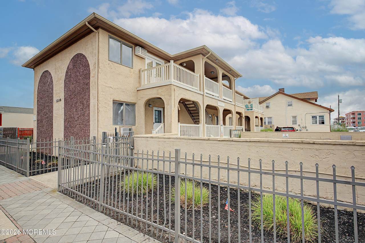 1210 Ocean Boulevard - Photo 1