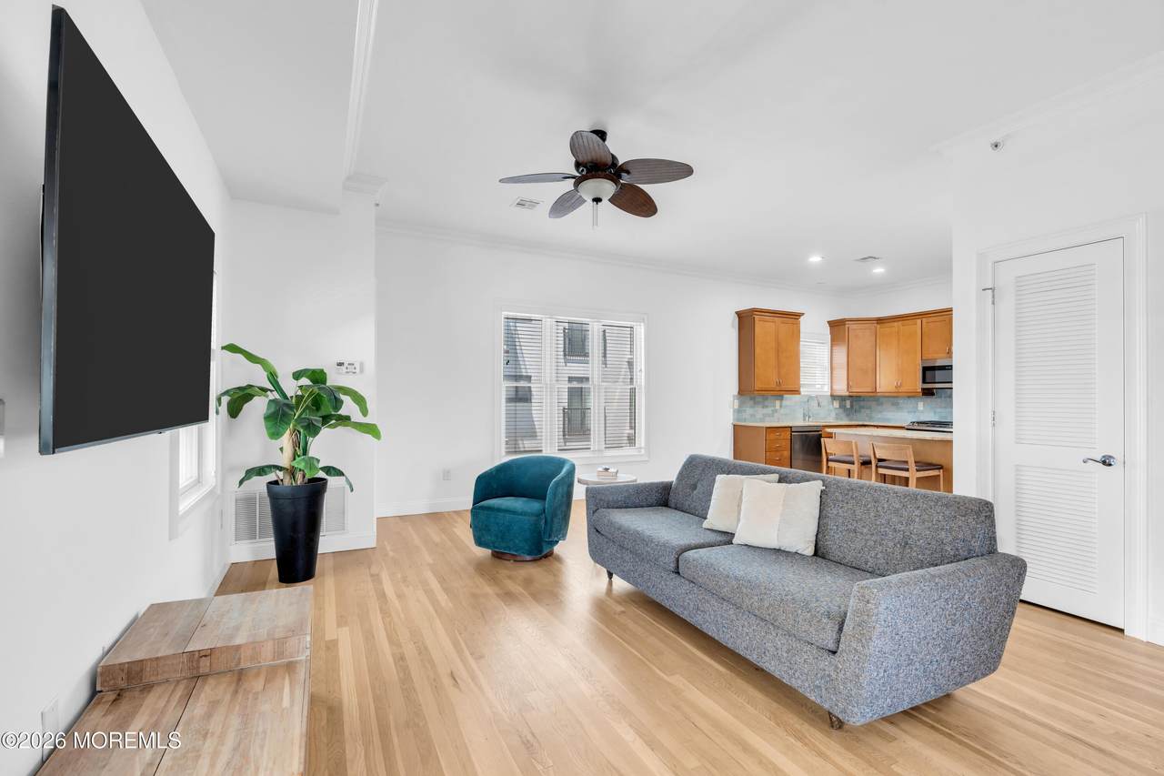 508 Monroe Avenue - Photo 1
