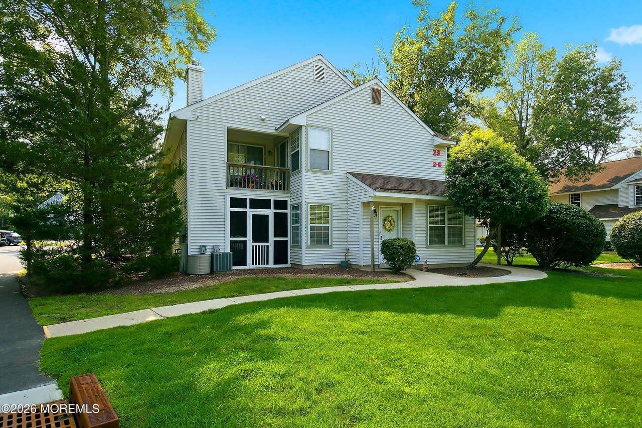 2 Waterview Drive - Photo 1