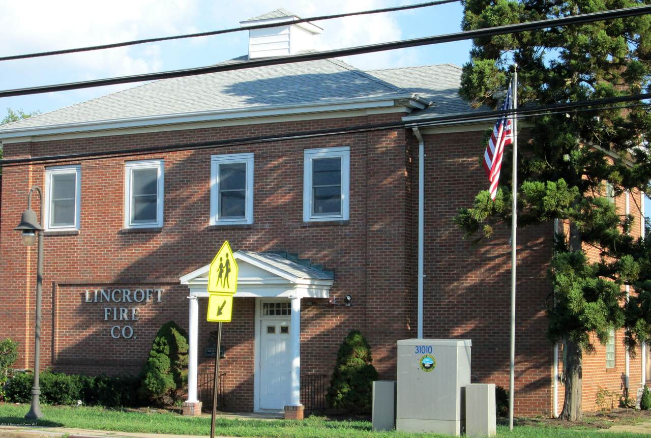 https://bt-photos.global.ssl.fastly.net/monmouth/1280_boomver_1_22624565-2.jpg