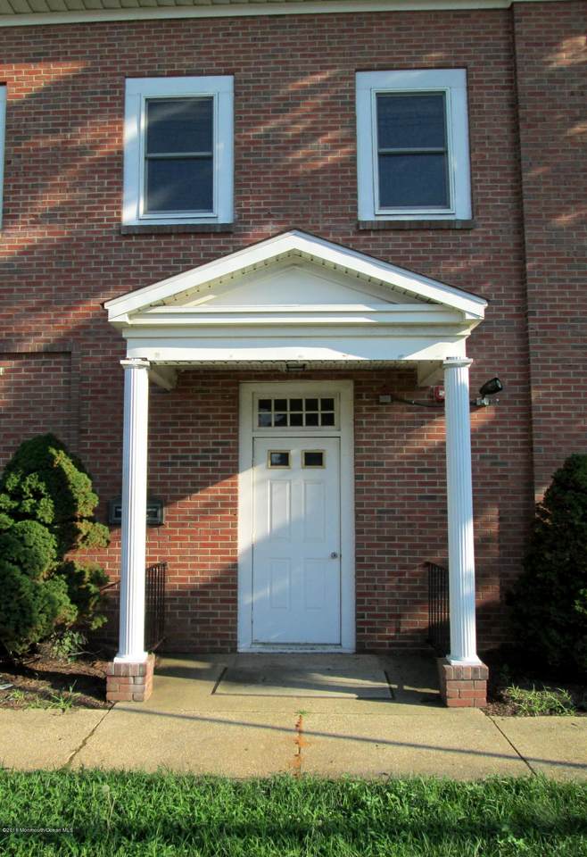 https://bt-photos.global.ssl.fastly.net/monmouth/1280_boomver_1_22624565-2.jpg