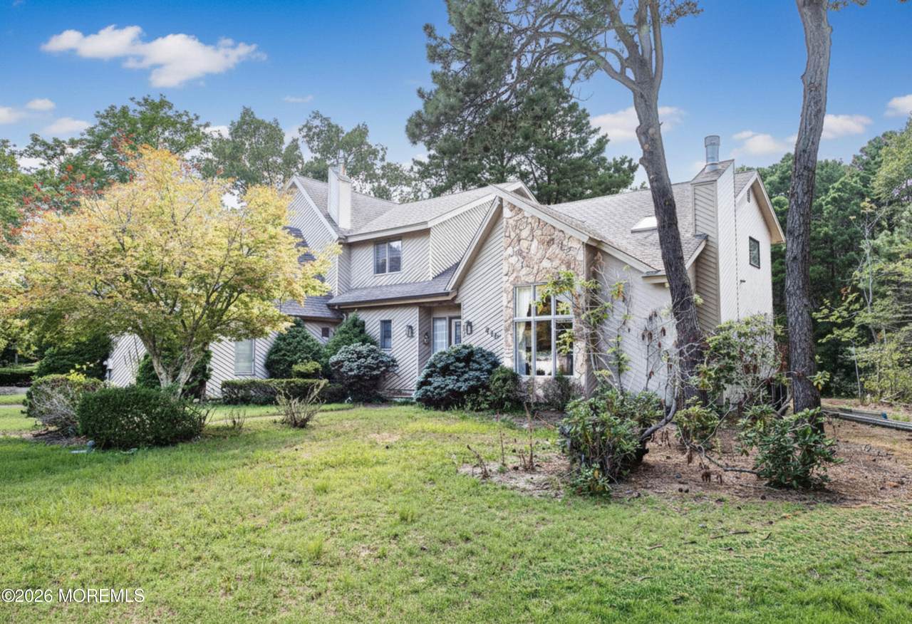 718 Colgate Avenue - Photo 1