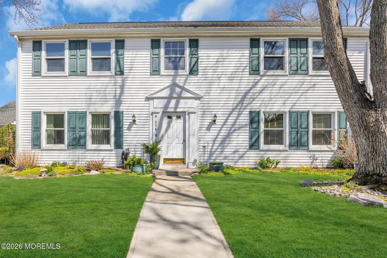 238 Mystic Lane - Photo 1