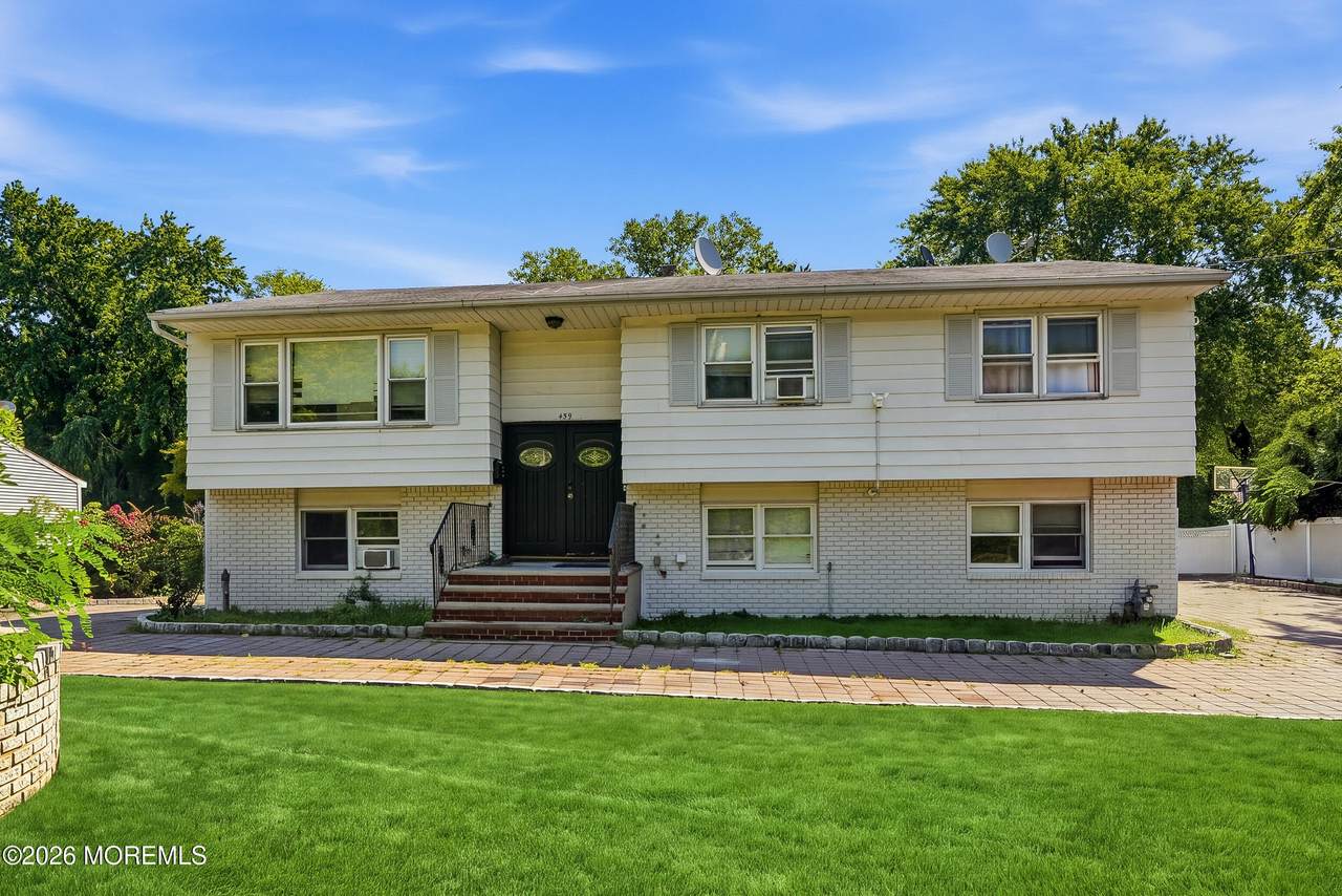 459 Norwood Avenue - Photo 1