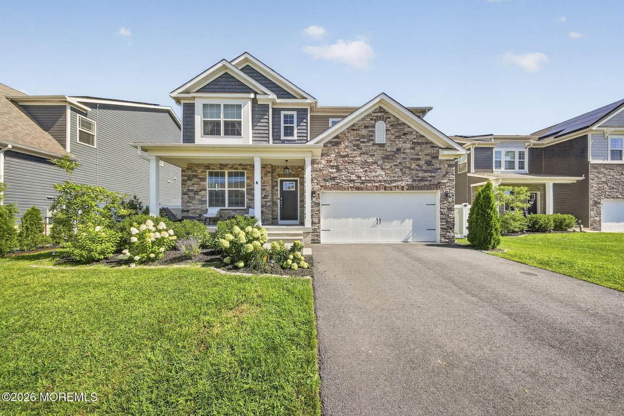 30 Holloway Avenue - Photo 1