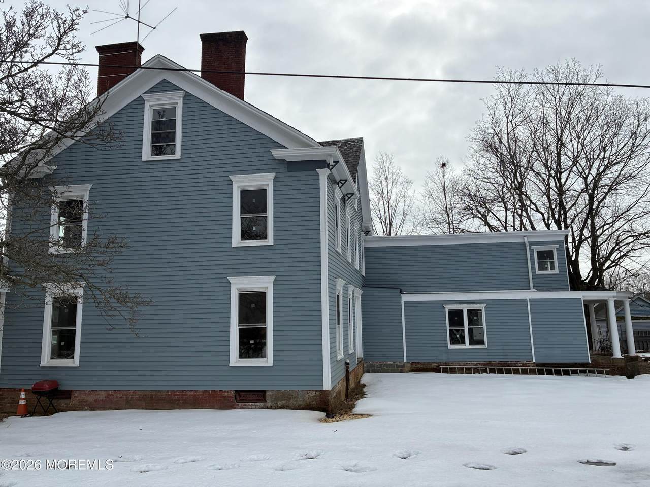 https://bt-photos.global.ssl.fastly.net/monmouth/1280_boomver_1_22624831-2.jpg