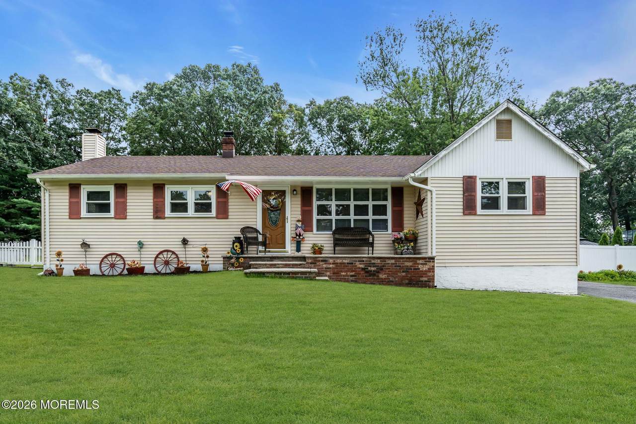 44 Lake Drive - Photo 1