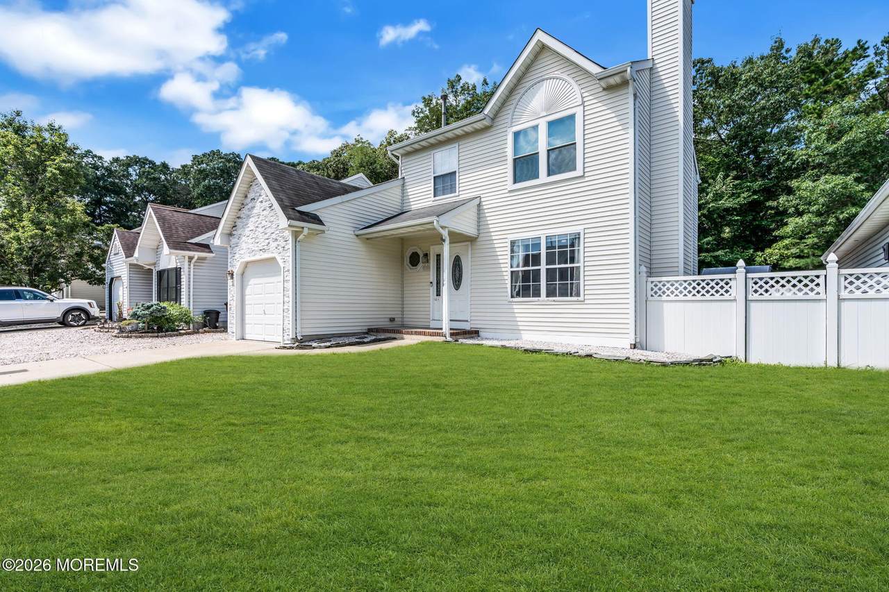 35 Sunnydale Drive - Photo 1