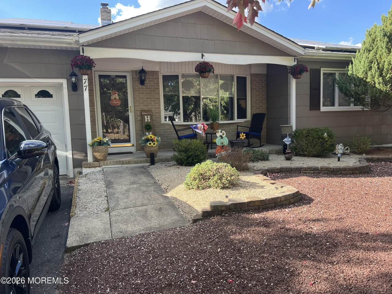77 Nostrand Drive - Photo 1