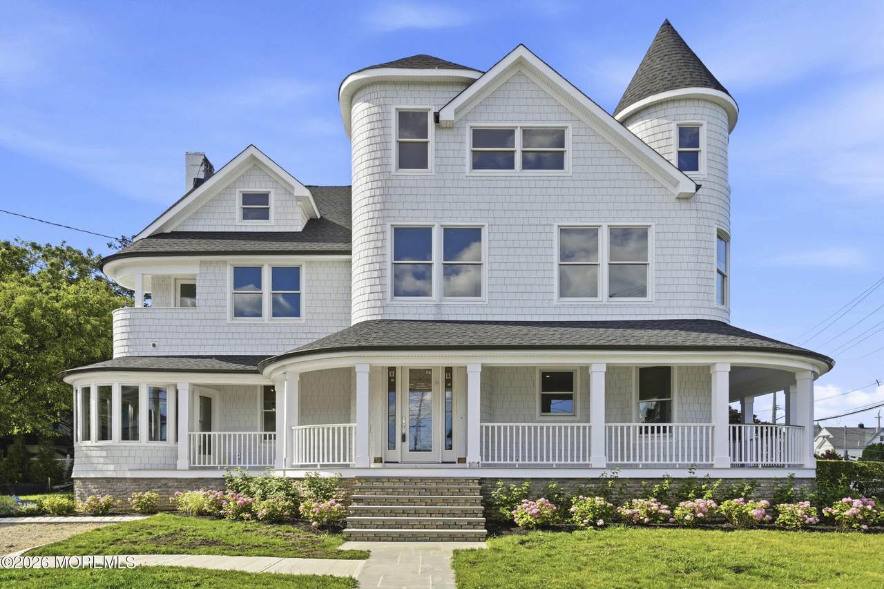 101 Franklin Avenue - Photo 1