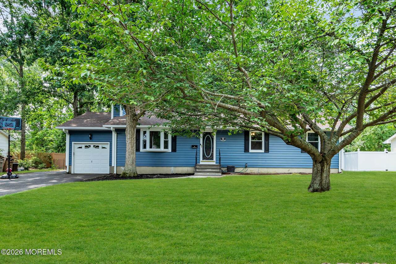 36 Woodland Road - Photo 1