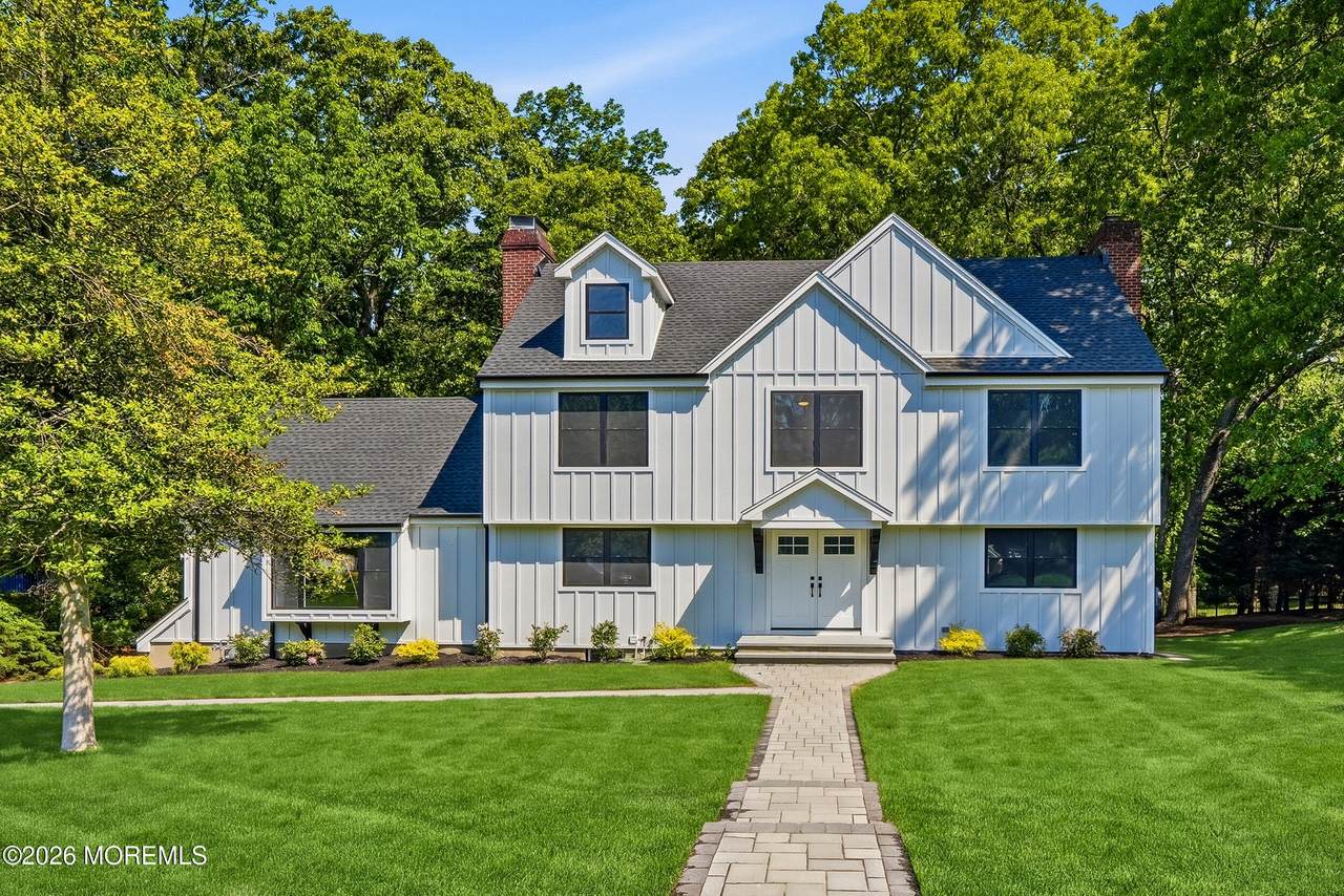 7 Pilgrim Hollow Road - Photo 1