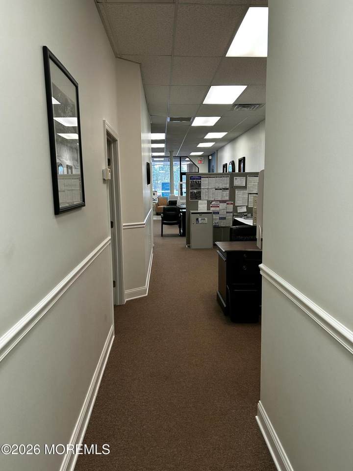 https://bt-photos.global.ssl.fastly.net/monmouth/1280_boomver_1_22625274-2.jpg