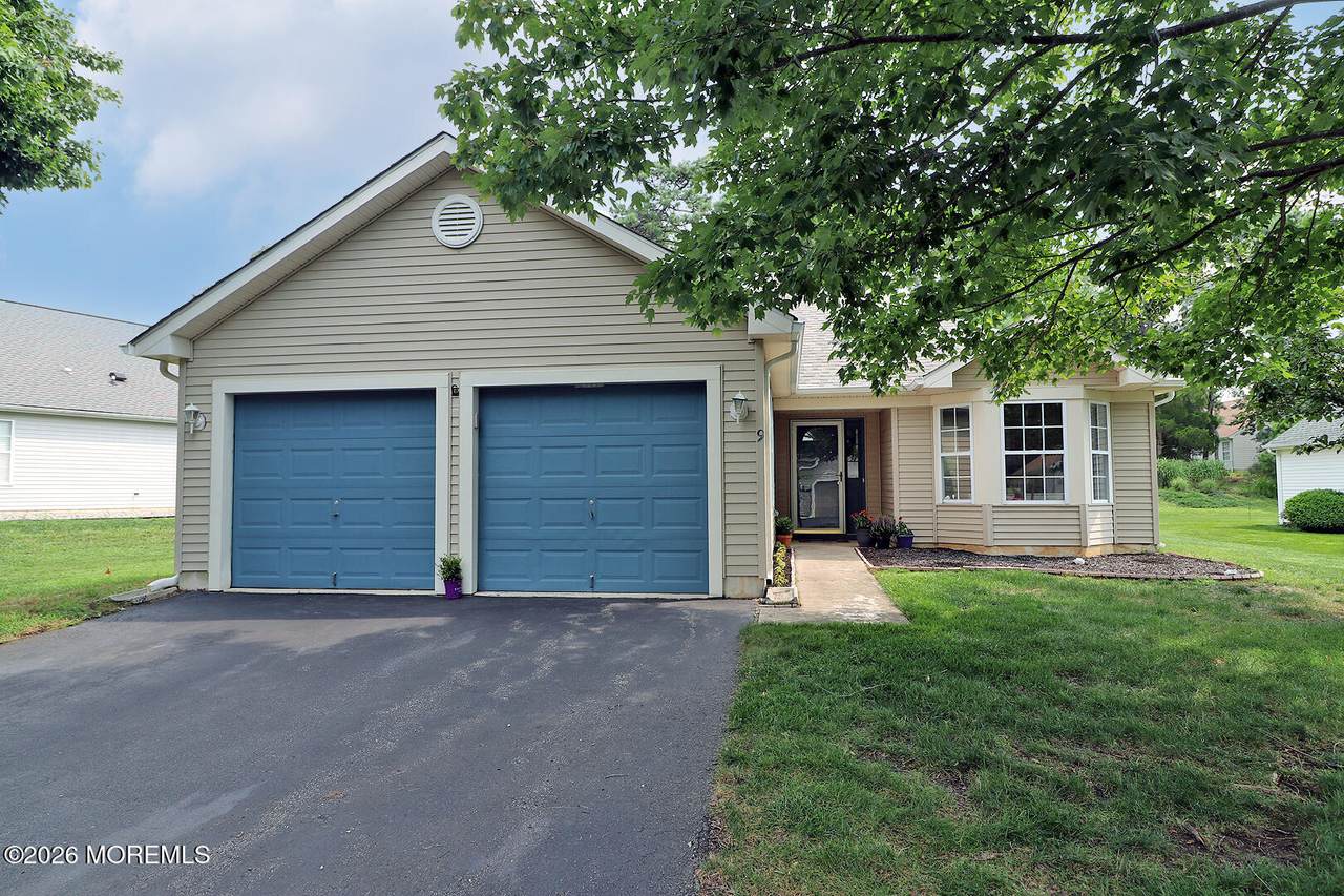 9 Ridgemont Lane - Photo 1