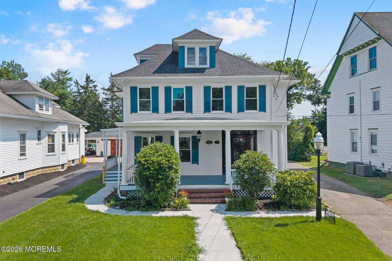 135 Main Street - Photo 1