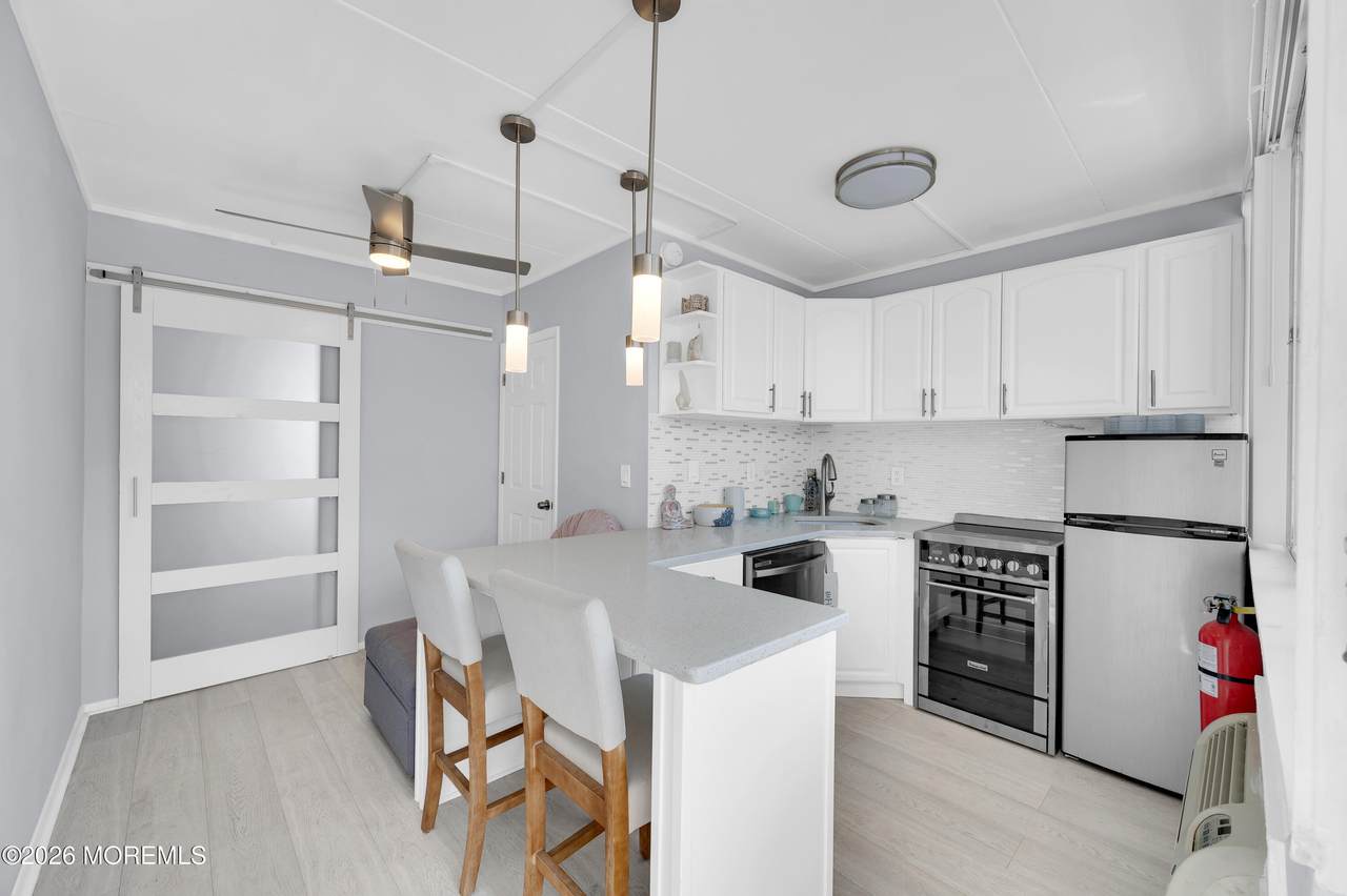 28 Fremont Avenue - Photo 1