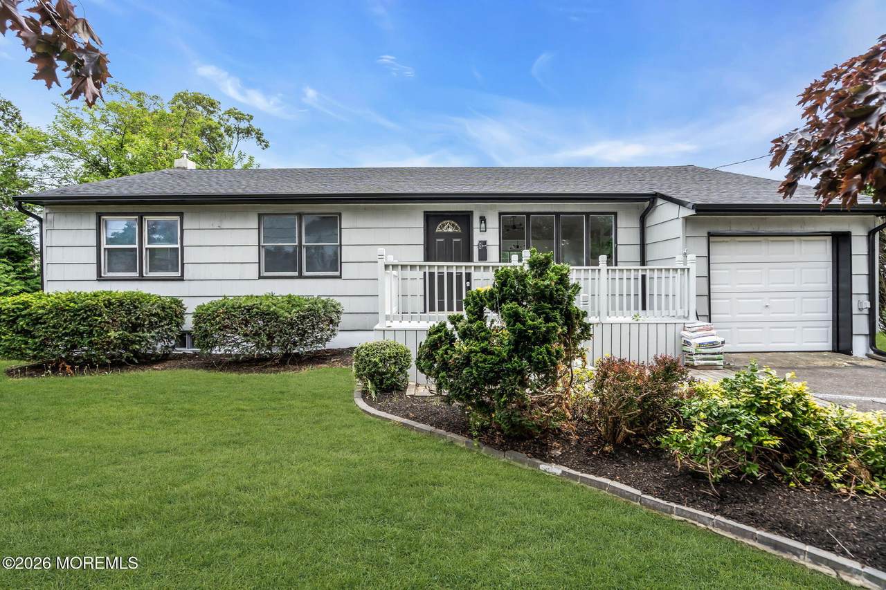 108 Malmy Drive - Photo 1