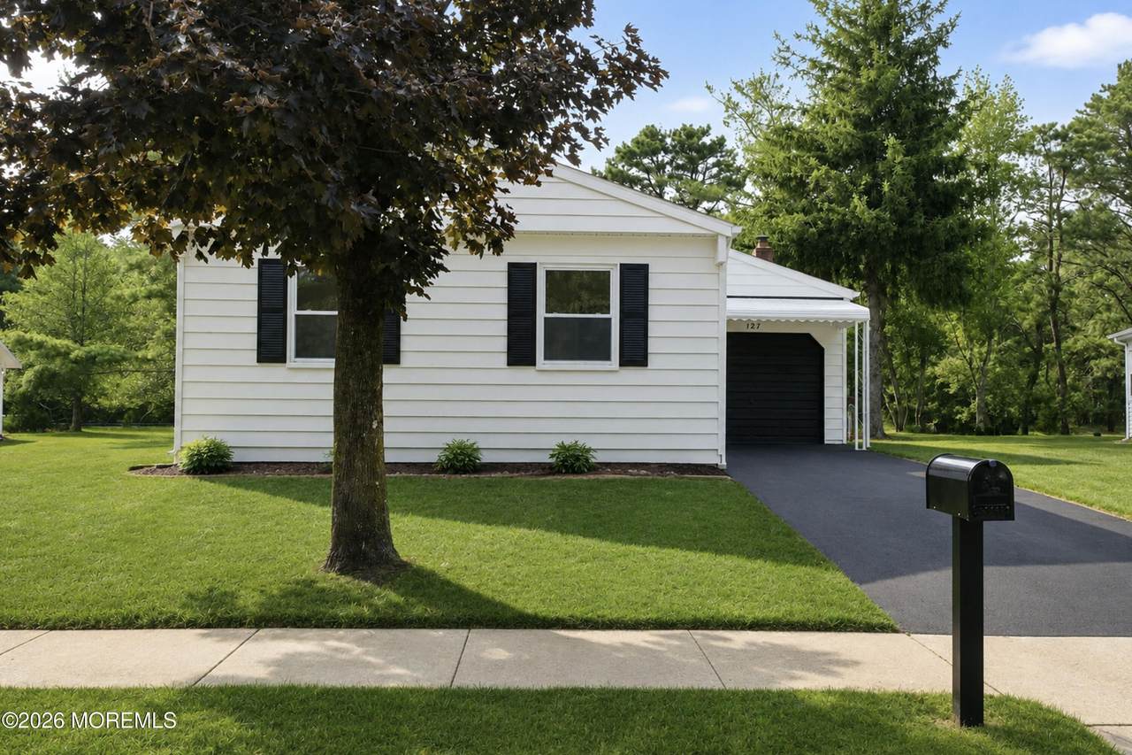 127 Troumaka Street - Photo 1