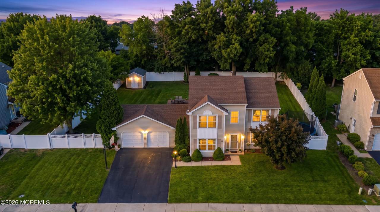10 Shadow Ridge Court - Photo 1