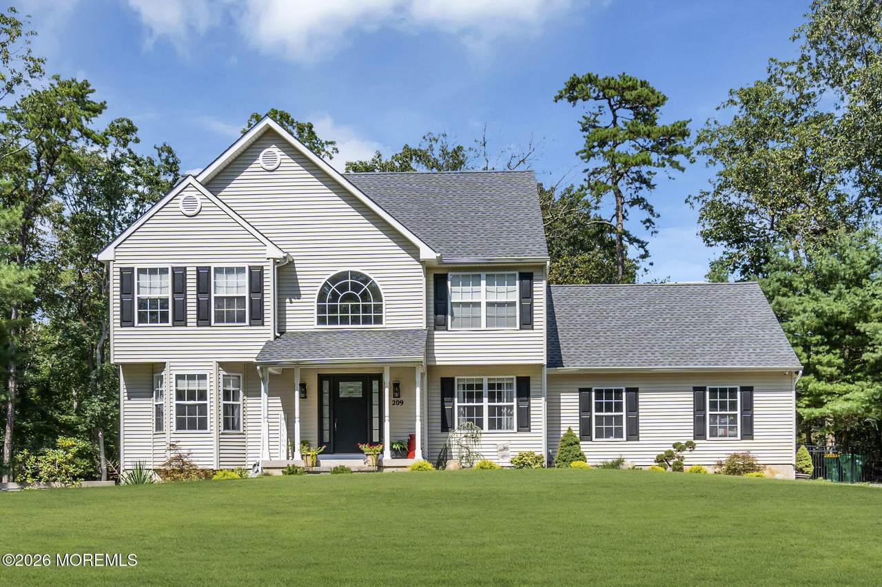 209 Success Road - Photo 1
