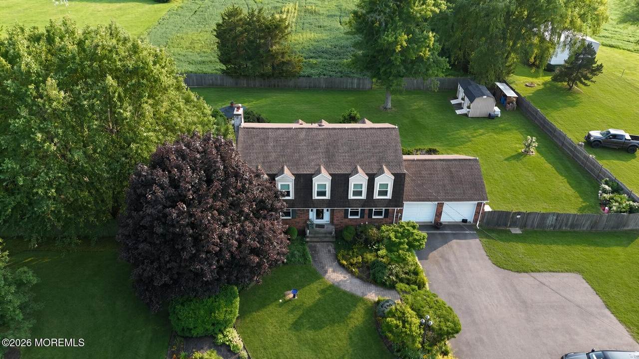 106 Chesterfield Jacobstown Road - Photo 1
