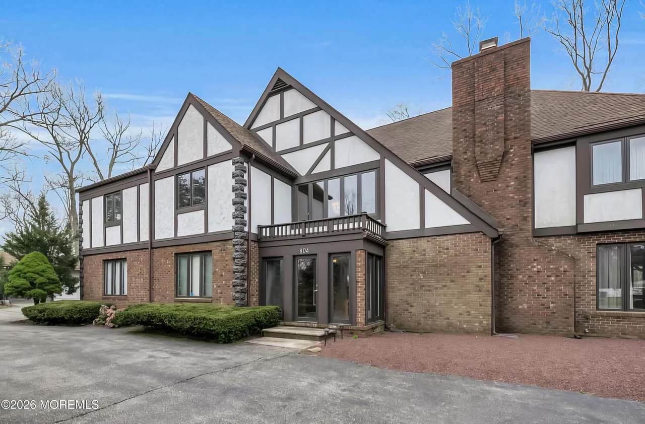 804 Columbia Road - Photo 1