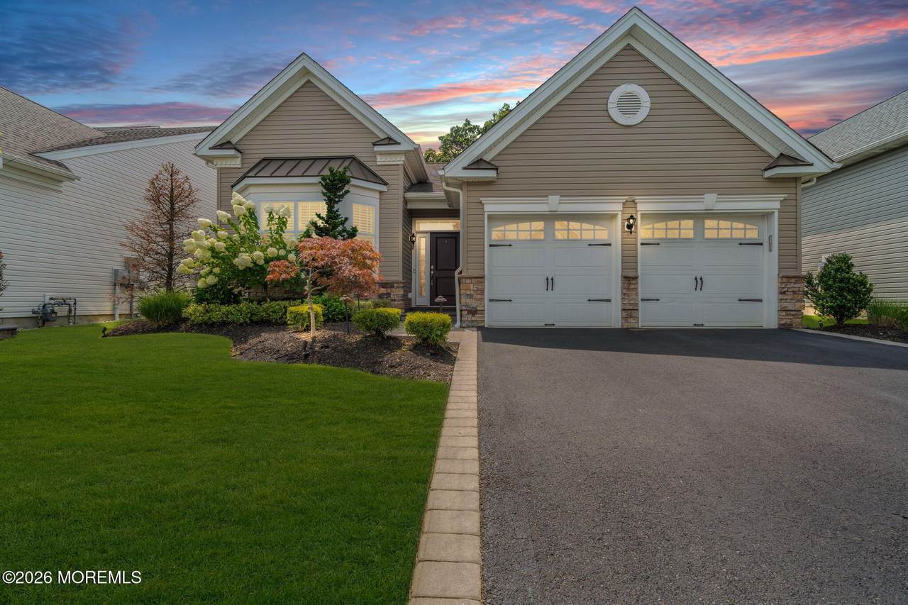 38 Sunset Drive - Photo 1
