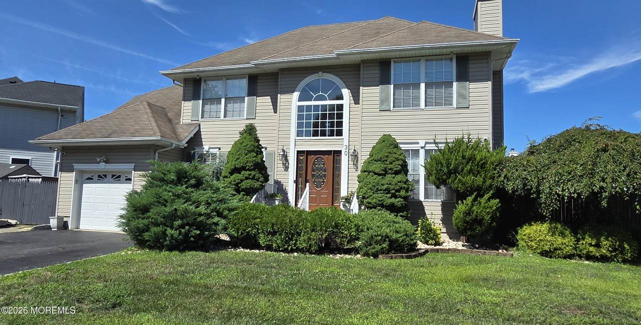30 Heritage Drive - Photo 1