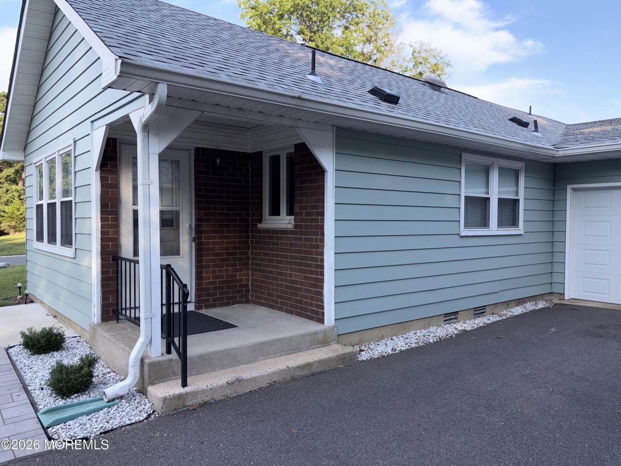27 B Molly Pitcher Boulevard - Photo 1