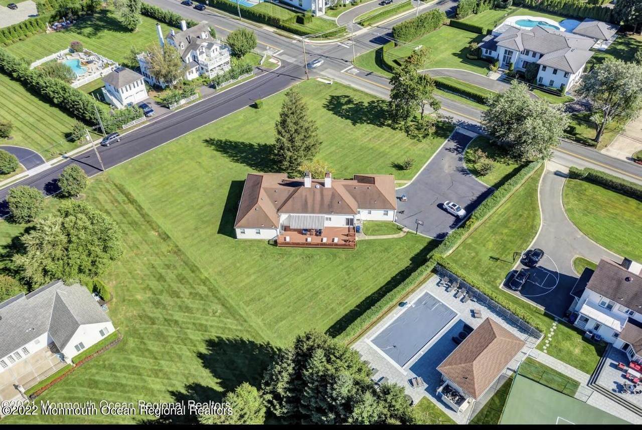 60 Larchwood Avenue - Photo 1