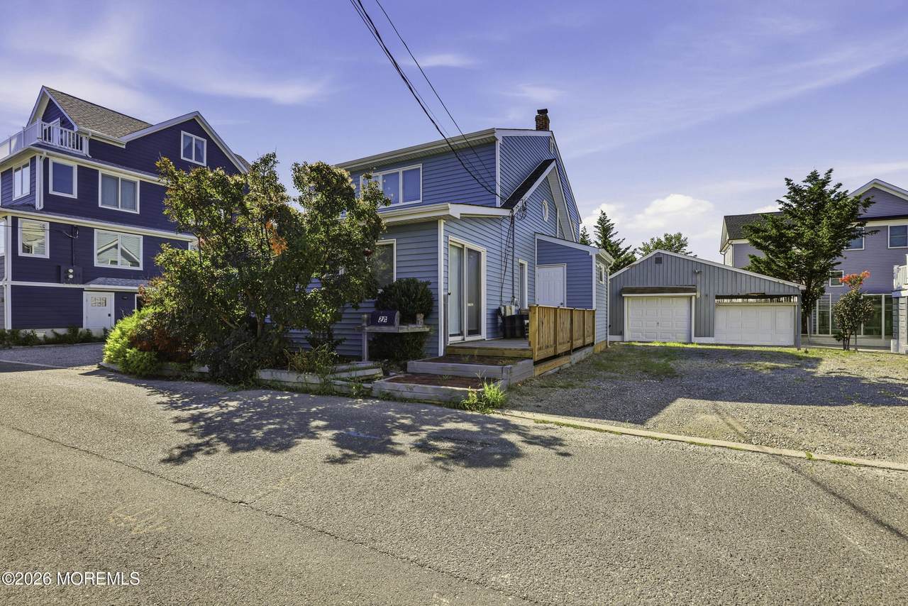 28 Waterview Way - Photo 1